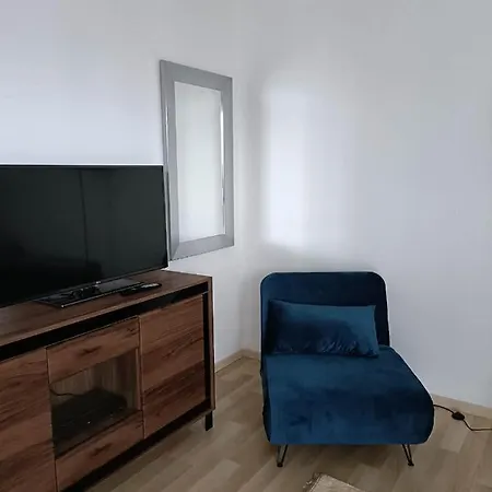Paderewskiego 1 * Zielonka (Wolomin)