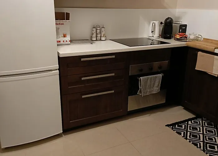 Daire Paderewskiego 1 Zielonka (Wolomin)